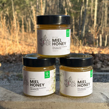 Load image into Gallery viewer, Herbal Maker Honey by Apiverte